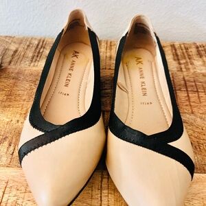 Anne Klein iFlex flats